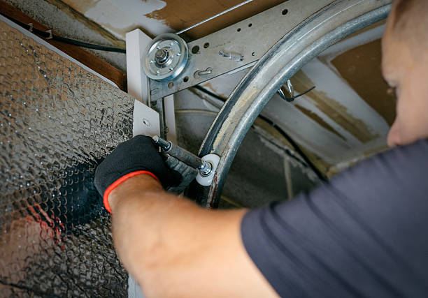 Affordable Garage Door Roller Replacement solutions in Southwood Acres, CT